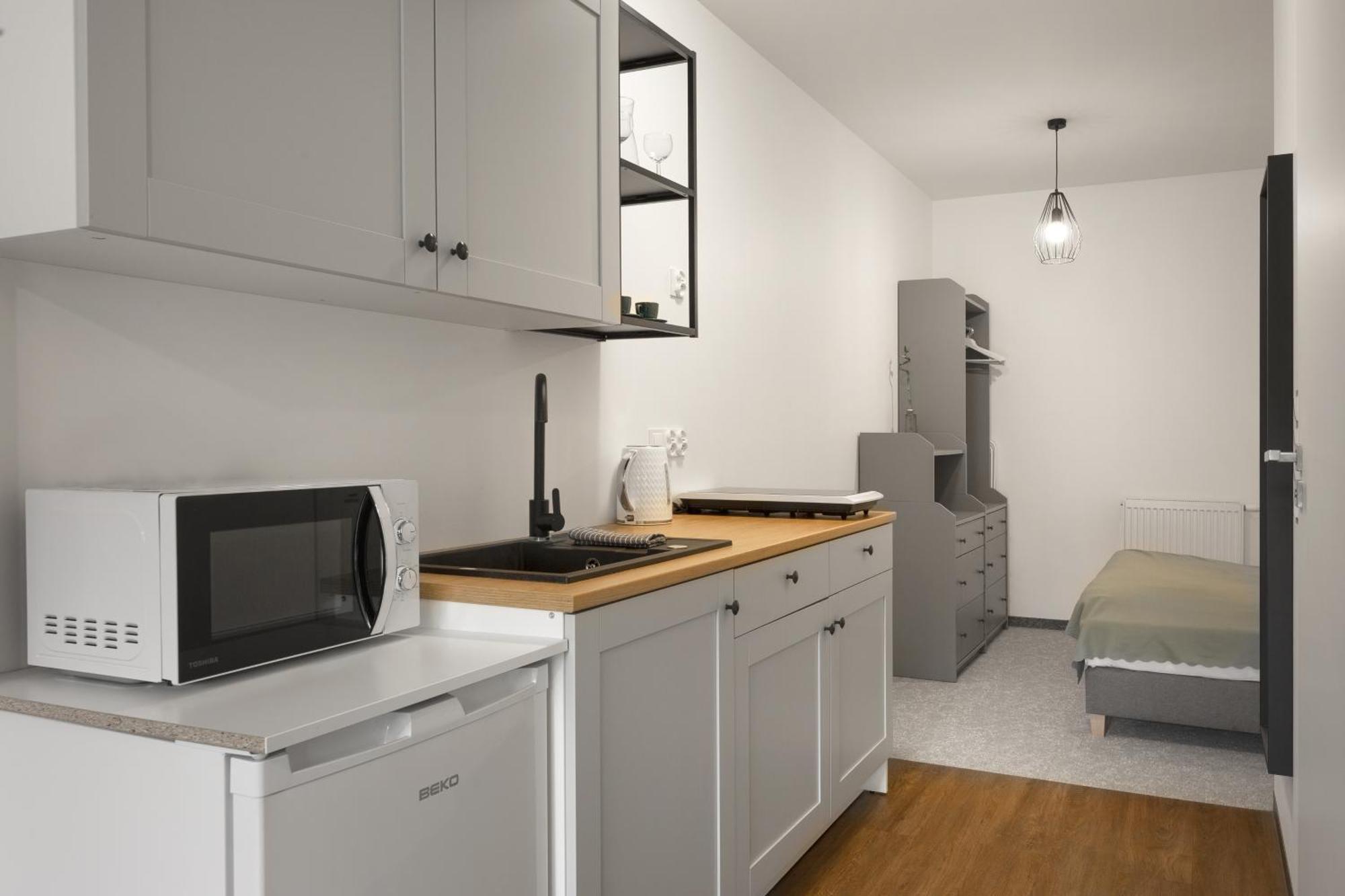 Apartamenty Wczasowa - Komfort Z Narciarnia Kudowa Zdroj Bilik gambar