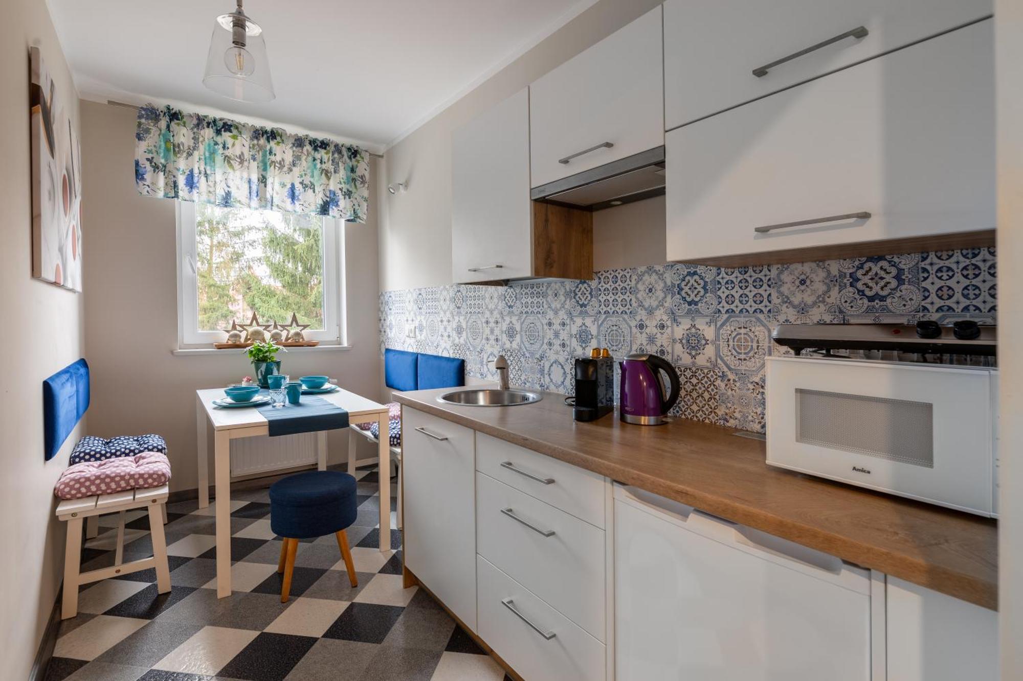 Apartamenty Wczasowa - Komfort Z Narciarnia Kudowa Zdroj Luaran gambar